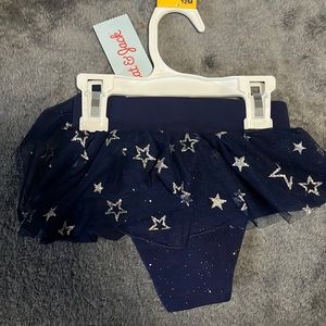 Little girls shorts with skirt set new with tags